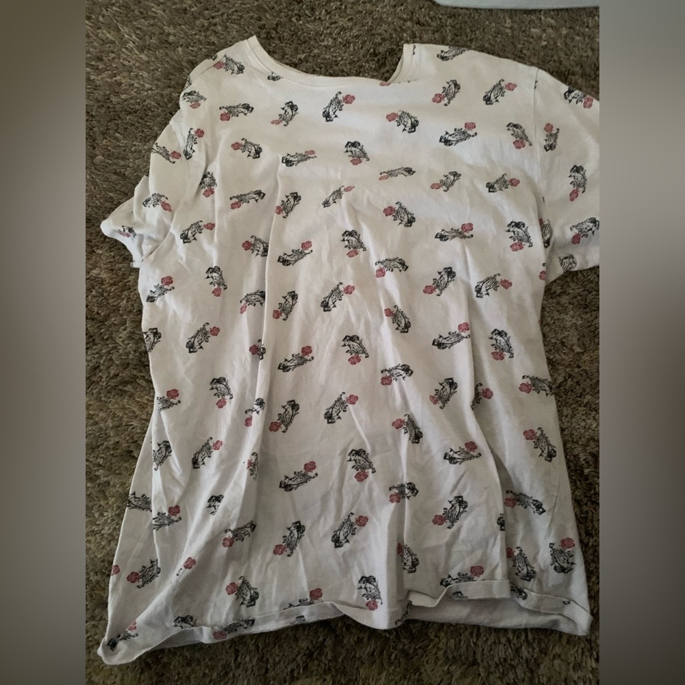 Rue 21 T shirt